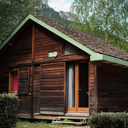 Camping Le Pre Morjal Ispagnac Zewnętrze zdjęcie