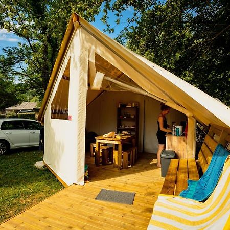 Camping Le Pre Morjal Ispagnac Zewnętrze zdjęcie