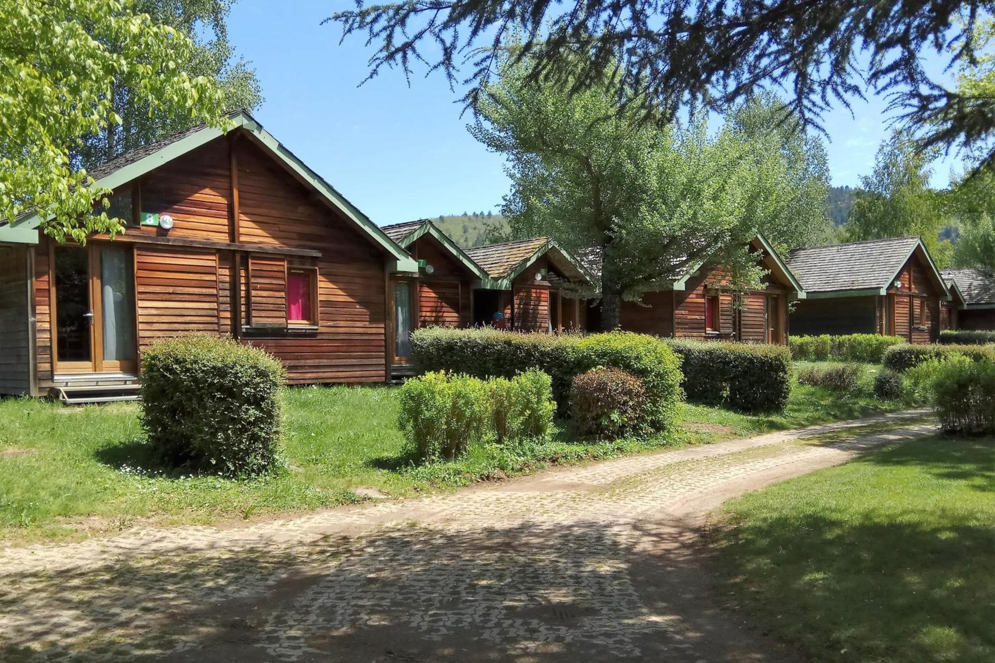 Camping Le Pre Morjal Ispagnac Zewnętrze zdjęcie